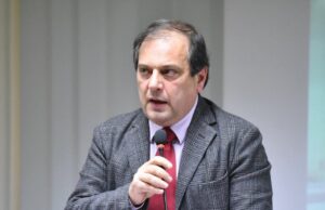 Il presidente dell’Ordine dei Medici di Bari, Filippo Anelli: “Vaccini con il contagocce, ai cittadini chiedo comprensione e collaborazione”
