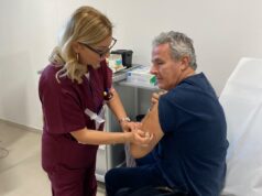 Influenza, al Policlinico di Bari parte la campagna vaccinale per gli operatori sanitari