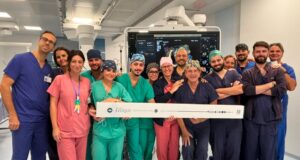 CARDIOLOGIA, AL MIULLI IL PRIMO IMPIANTO IN PUGLIA DI UNA VALVOLA TRICUSPIDE SENZA APRIRE IL TORACE